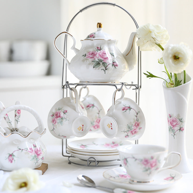 An example of a complete tea set