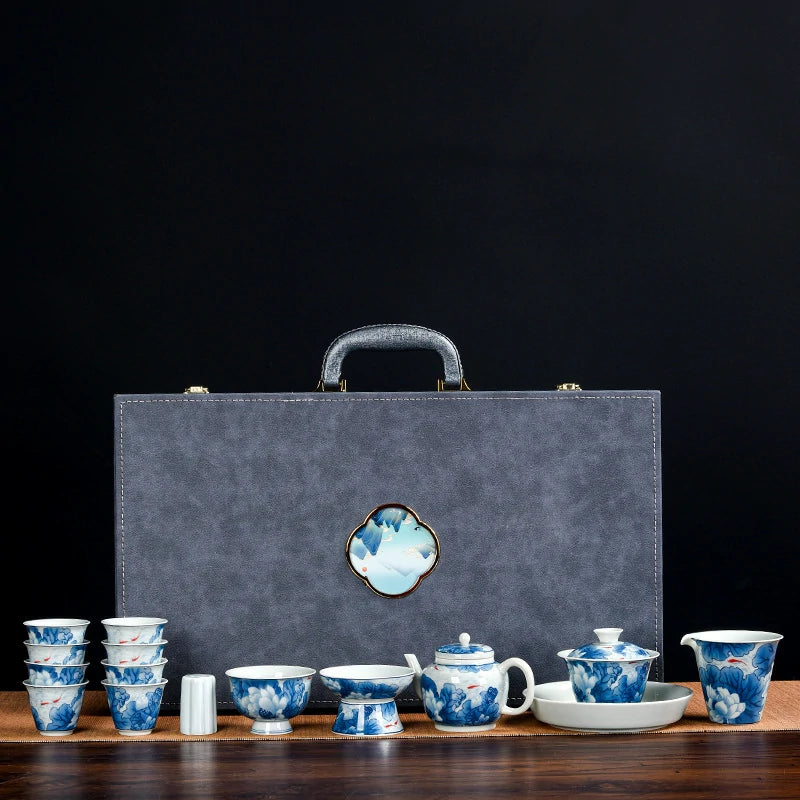 Blue And White Porcelain And Saucer ChinaTea Set - Sanroll