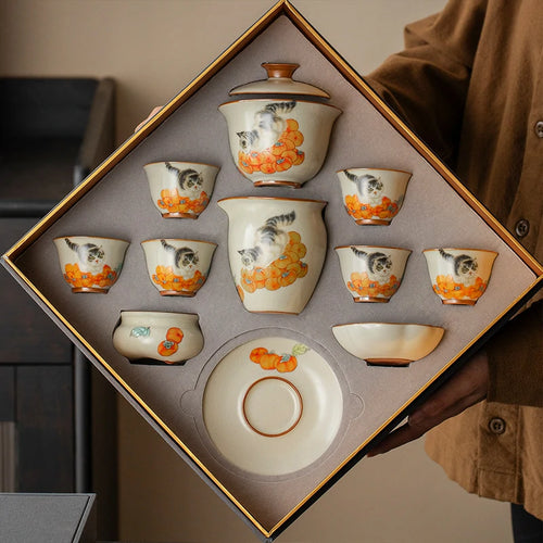 Persimmon_CatChineseTeaCeremon