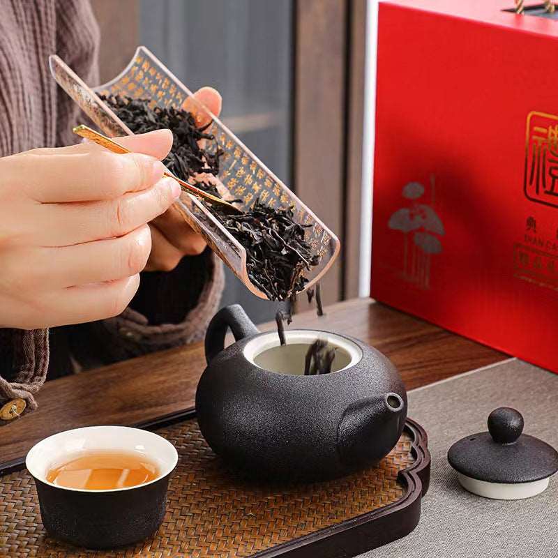 black kung fu tea set