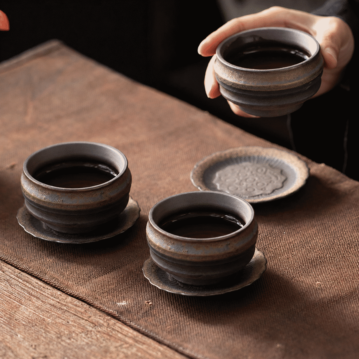Rustic tea cup set for Chinese tea serving